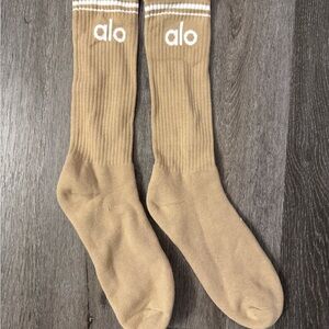 Alo Yoga Unisex Throwback Socks Beige Large